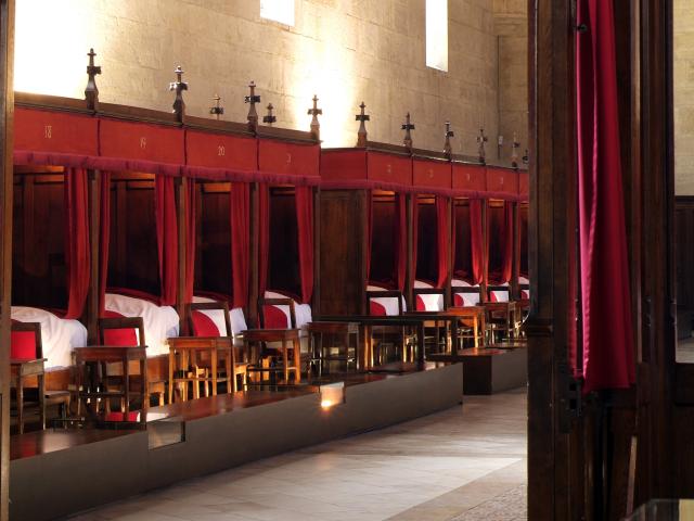 Hospices De Beaune Salle Des Povres2