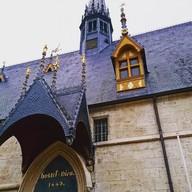 Fassade der Hospices de Beaune