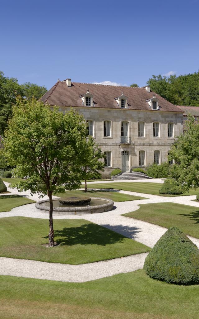 Abbaye De Fontenay Jardin