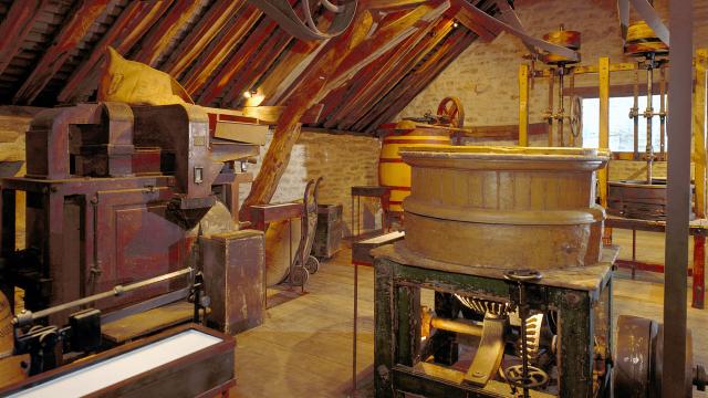 Fallot Mustard Mill Burgundy Beaune (1)