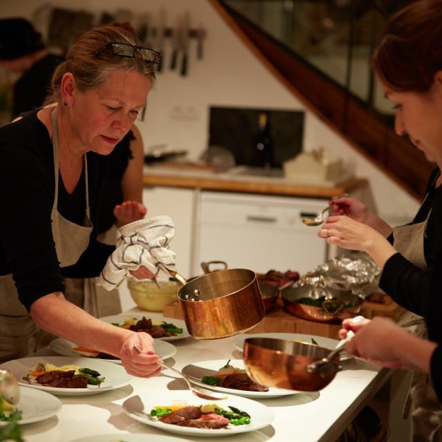 Stay Savour Taste Take The Hand