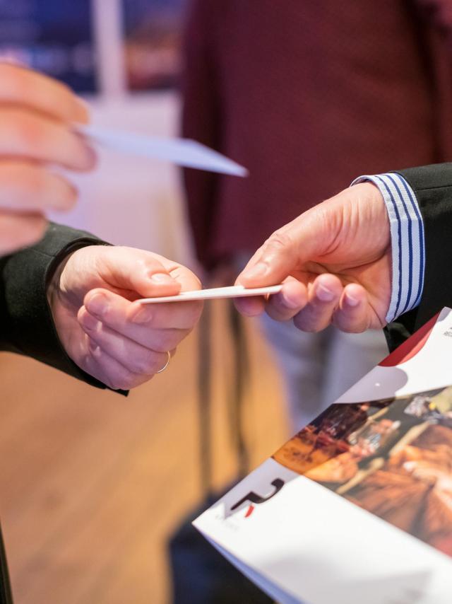 Réseau Professionnel - échange de carte