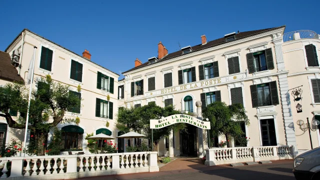 hotel-post