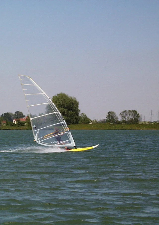 Montagny Les Beaune Voile Lac