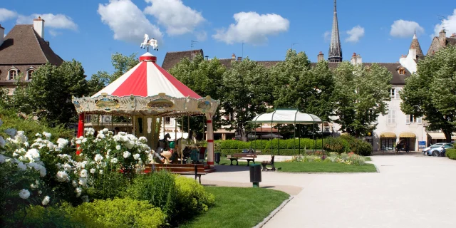 Manege Place Carnot