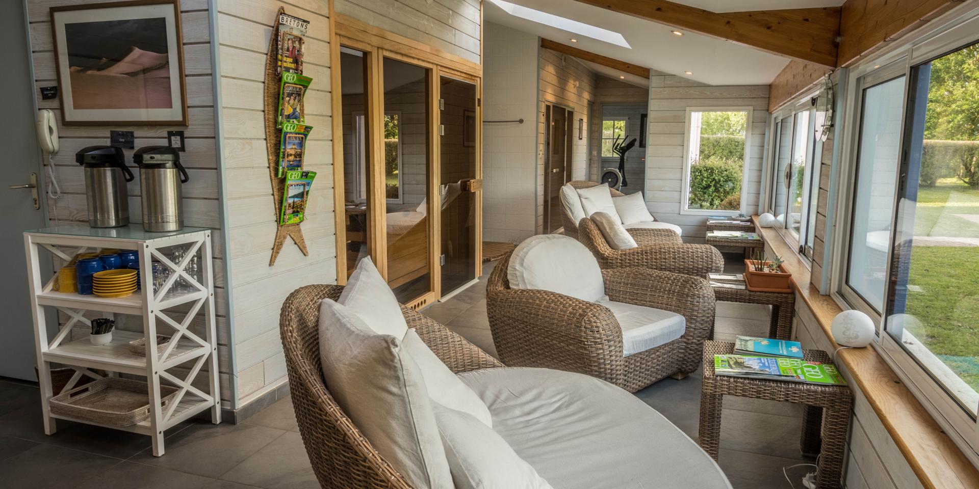 Chambre Chez L Habitant Belle Ile En Mer |Week-end en hôtel à Belle-île, la plus grande des îles de Bretagne.  Romantique, en pleine nature ou vue sur mer, à partir de 107€ pour 2 nuits  + bateau A/R.
