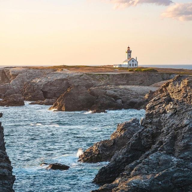 Instagram #belleileenmer
