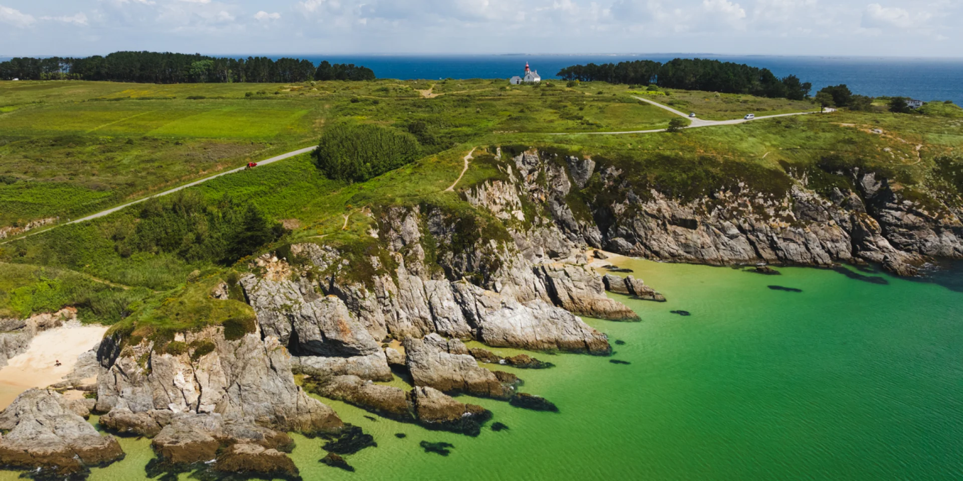 Vue sur la côte & Kerdonis