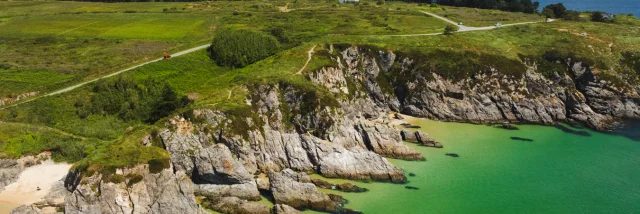 Vue sur la côte & Kerdonis