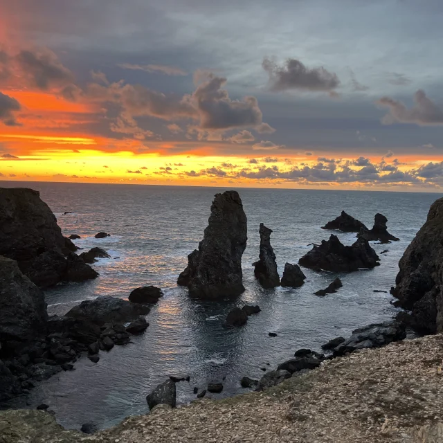Coucher De Soleil Aux Aiguilles De Port Coton Camille Bevand 2023 12