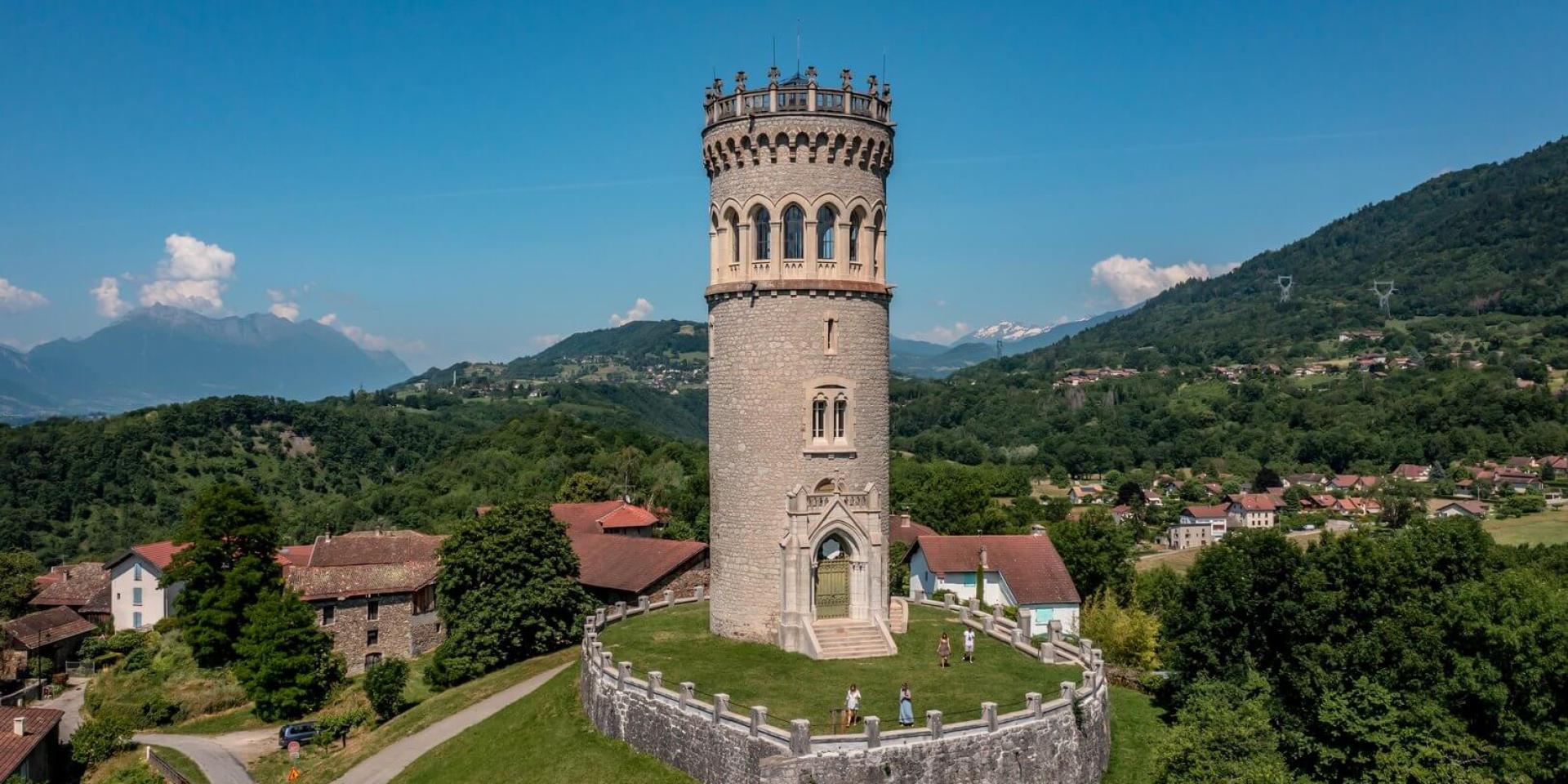 Tour d'Avalon