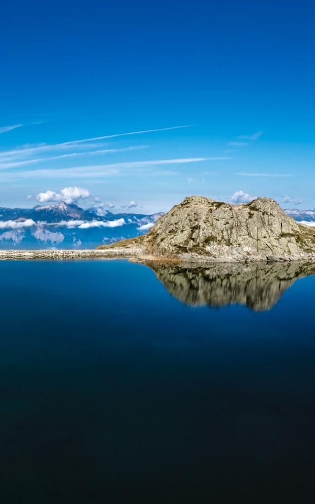 Lac Du Crozet Chaine De Belledonne Isere
