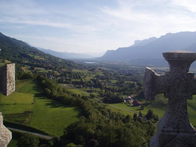 Vue vallée du Gresivaudan depuis la tour d'avalon