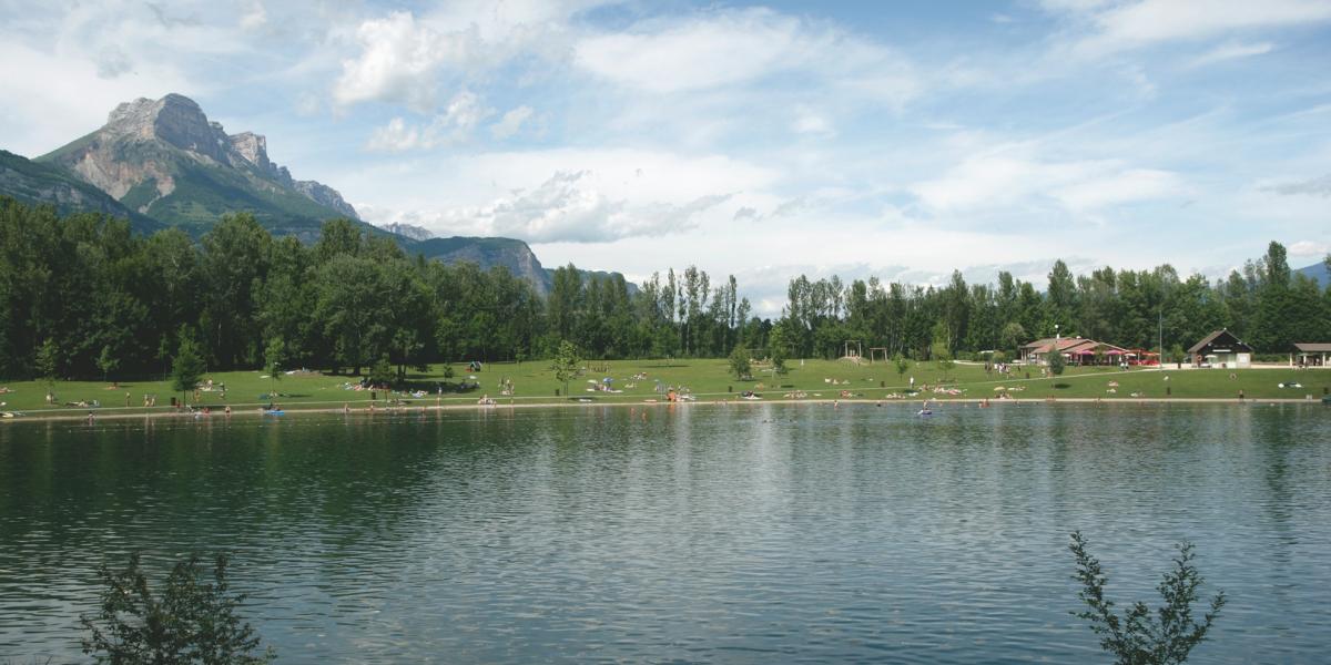 Bois français Base de loisirs et lac à Grenoble Belledonne