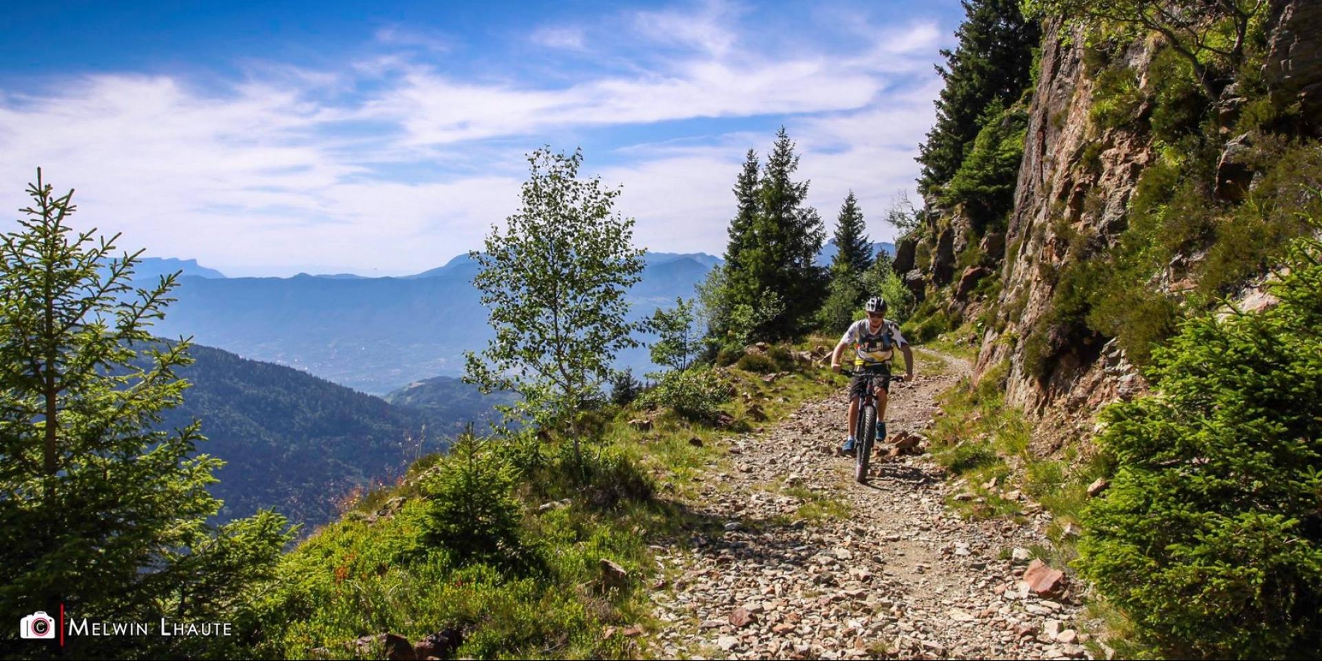 VTT dans le massif de Belledonne aux 7 Laux