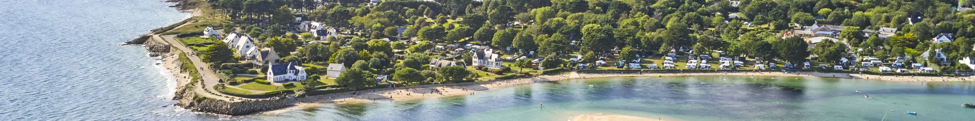 Vue aérienne de la Plage du Letty et son camping, la Pointe de Groasguen et les Dunes de Mousterlin