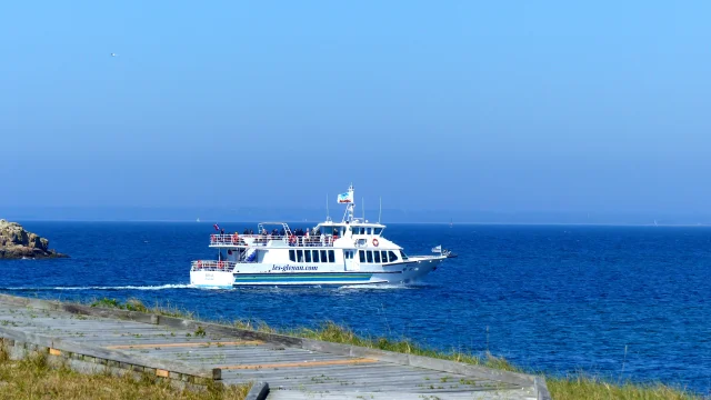 Évasion sur l’île Saint Nicolas, Les Glénan