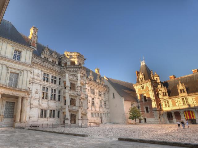 Cour du château royal de Blois