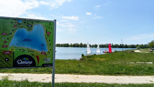 Etang du Domino à Suèvres