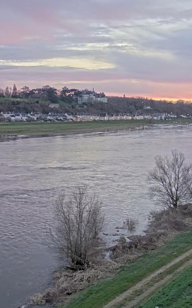 Chaumont Sur Loire Photo 2023 03 15 19 05 00