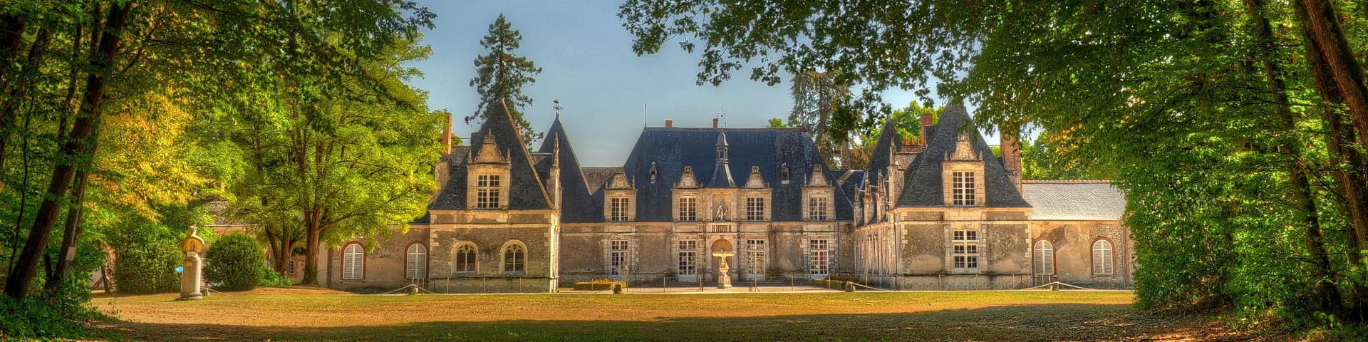 100 9634 Villesavin Credit Leonard De Serres