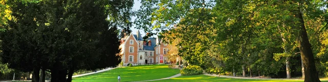 Chateau Du Clos Luce