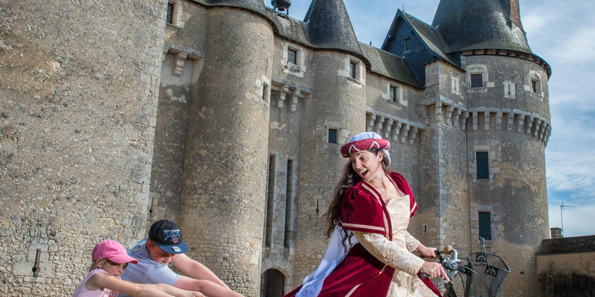 Fougeres Hd Credit Francois Christophe Studioprizm