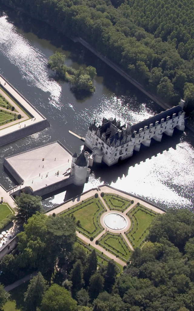 Aerial view Contrejour 2006 Imagesdemarc