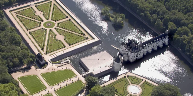 Vue Aerienne Contrejour 2006 Imagesdemarc