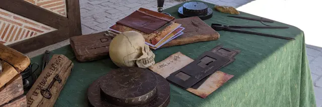 Table Da Vinci Challenge