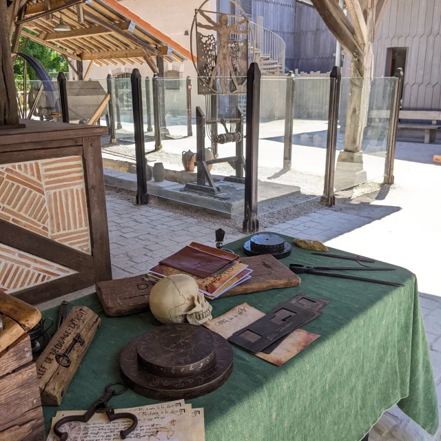 Mesa del Desafío Da Vinci