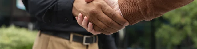 Concepto de Banner de Colegas de Negocios con Espacio de Copia