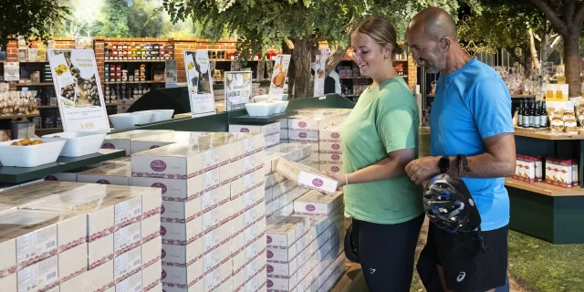 Visite de la biscuiterie de Chambord à Maslives