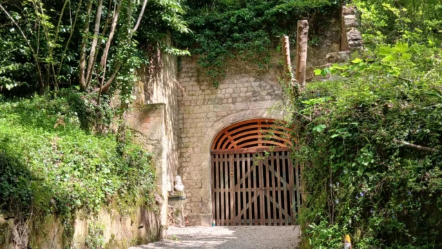Caverne Enchantee