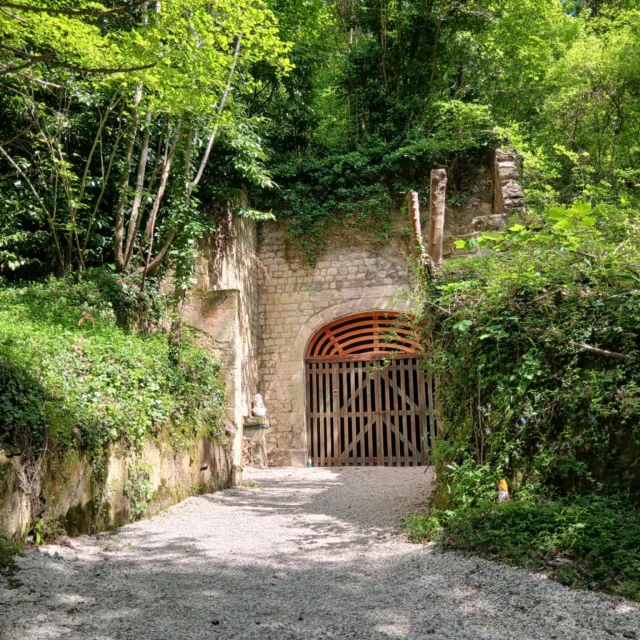 Caverne Enchantee