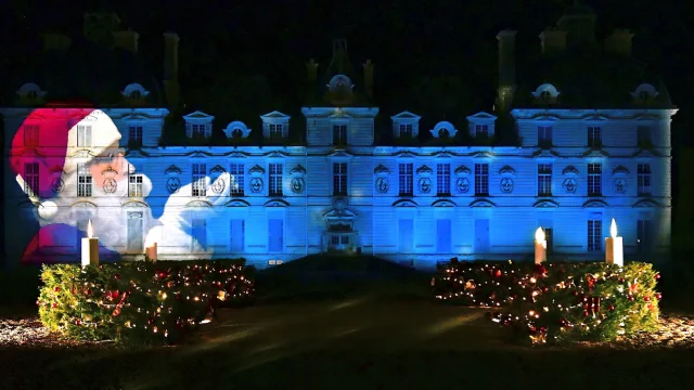 Chateau de cheverny façade animée