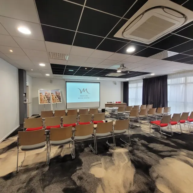 Salle De Seminaire Mercure Blois