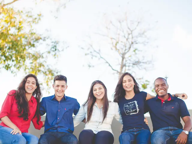 Group of students sitting together outdoors in Brussels