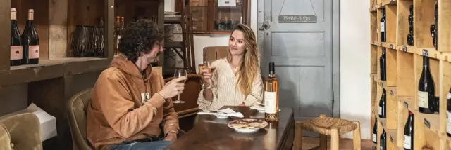 Couple Degustation Epicerie Fine Antigu Bonifacio