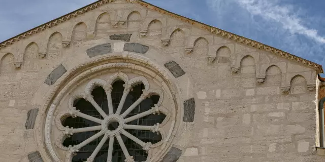 Detail Rosace Eglise Bonifacio