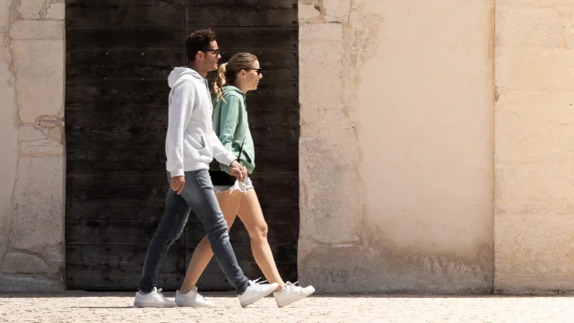 Balade Citadelle Architecture Couple Bonifacio