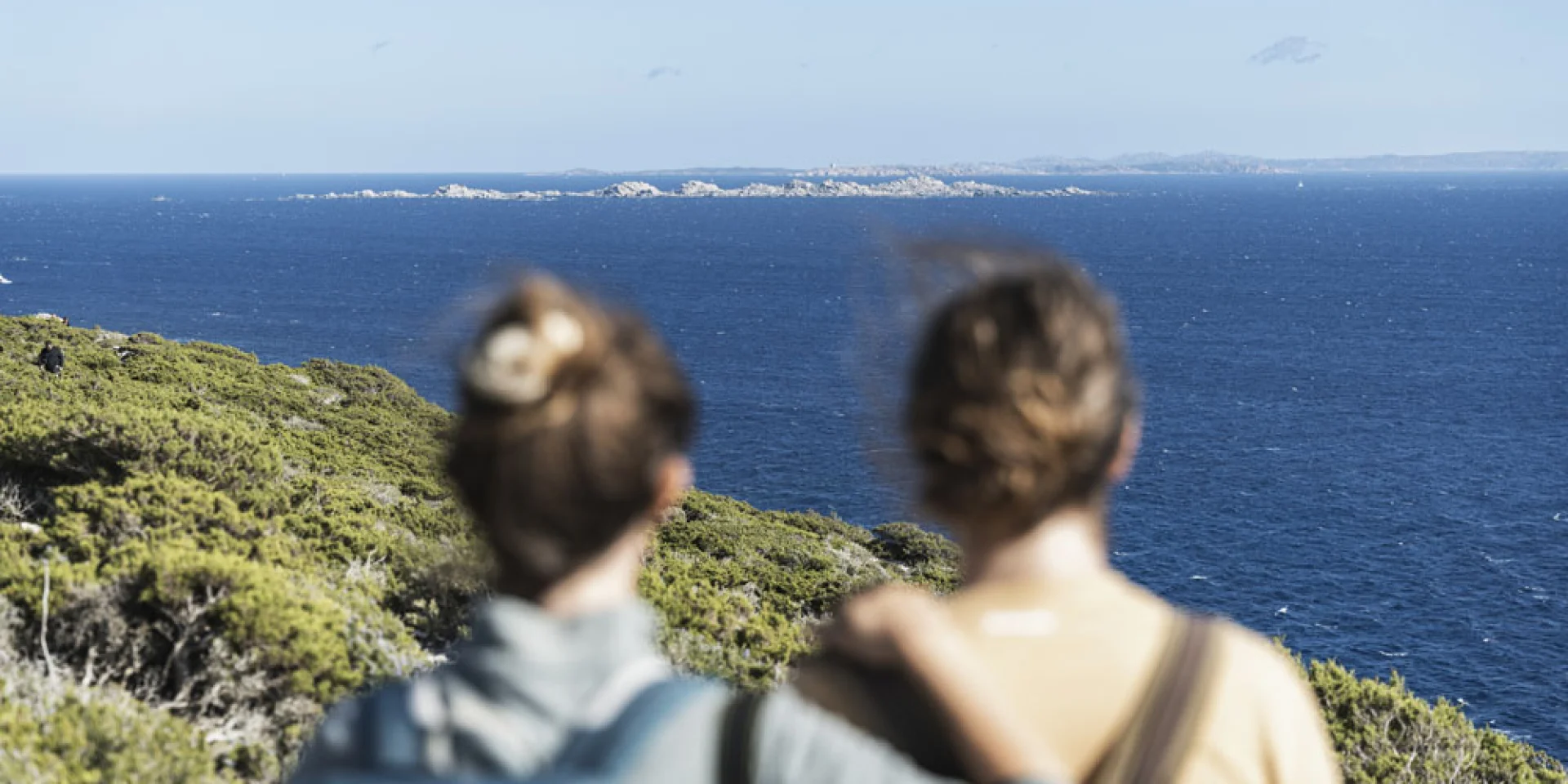Couple Back Landscape Path Pertusatu Bonifacio