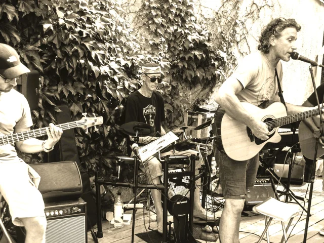 Collectif Goodnight Moon Fete Musique Bonifacio 3 1