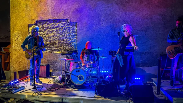 Bijous Band Bonifacio