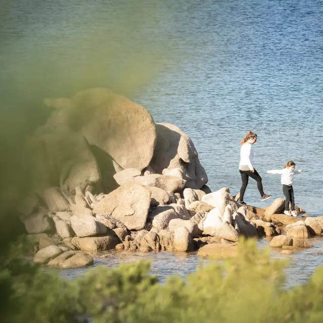 Mere Fille Balade Rochers Bonifacio