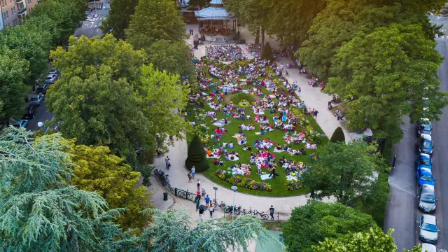 Jeudi Du Kiosque Benb©jp Poupon Arcom Design (2)