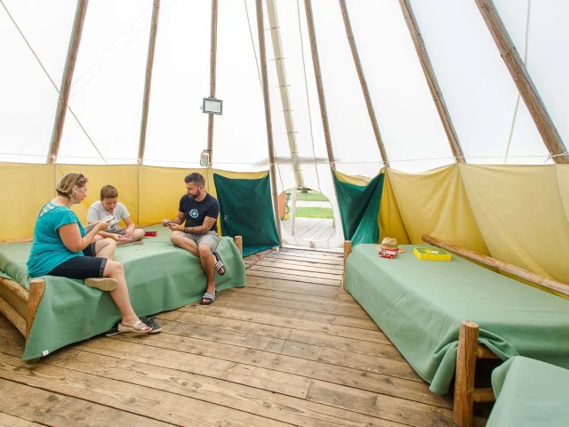 Camping La Plaine Tonique