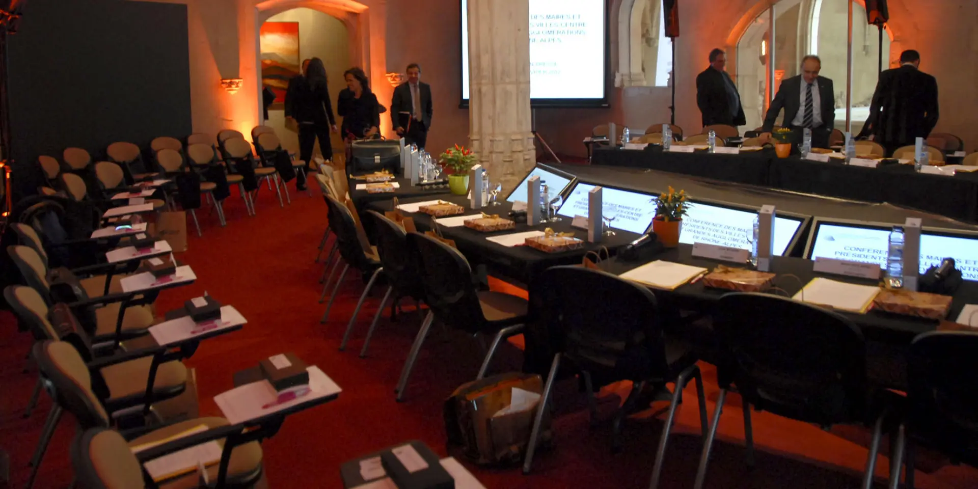 SB-Conférence Villes-centres de Rhone Alpes-Salle de conférence-Monastère Royal de Brou-Quartier Brou.