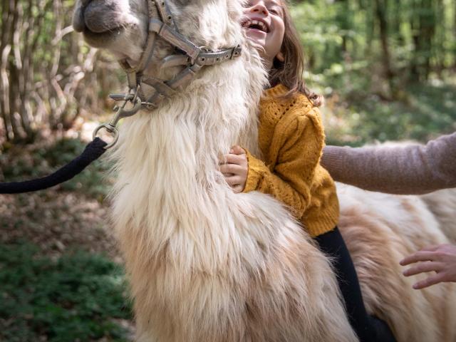 Lama et enfant