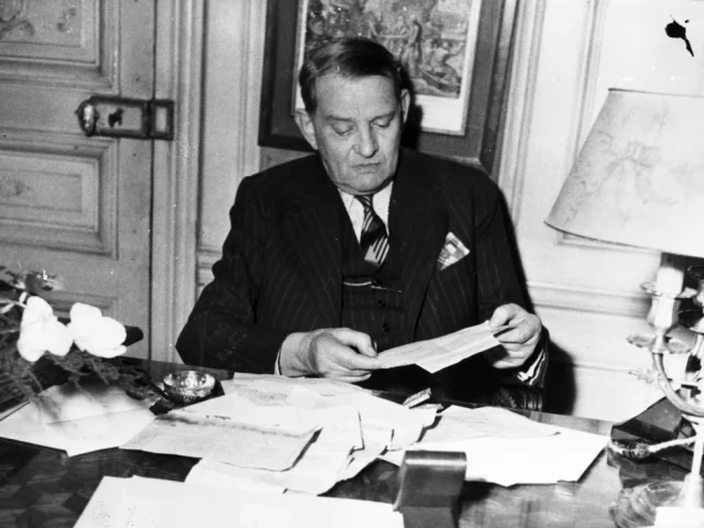 Le poulet de Bresse a reçu une AOC en 1957, sous la présidence de René Coty.